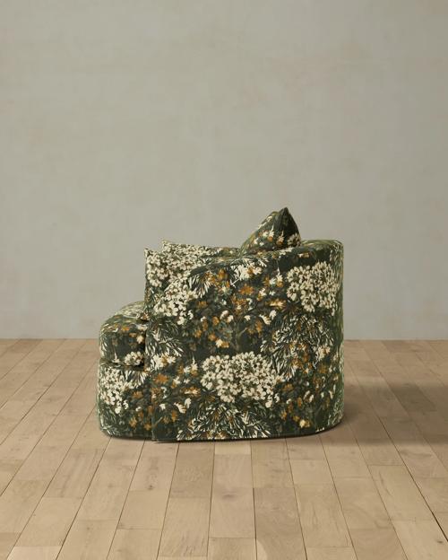 Juliette Grand Swivel Chair - Gallery Image #3