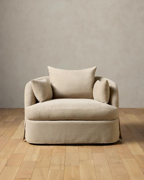 Juliette Grand Swivel Chair - Gallery Image #1