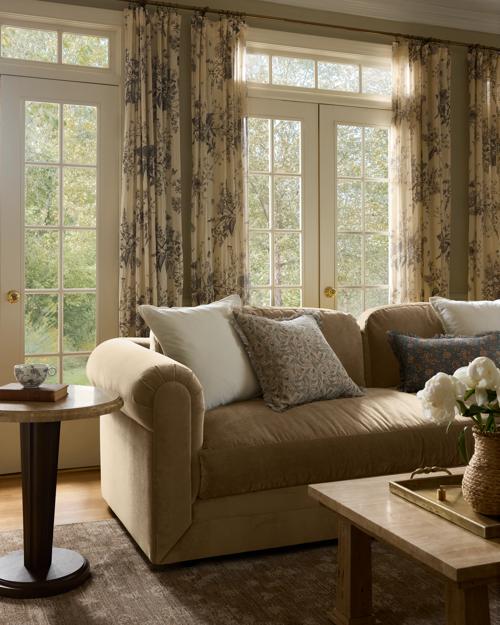 Seraphina Sofa - Gallery Image #2