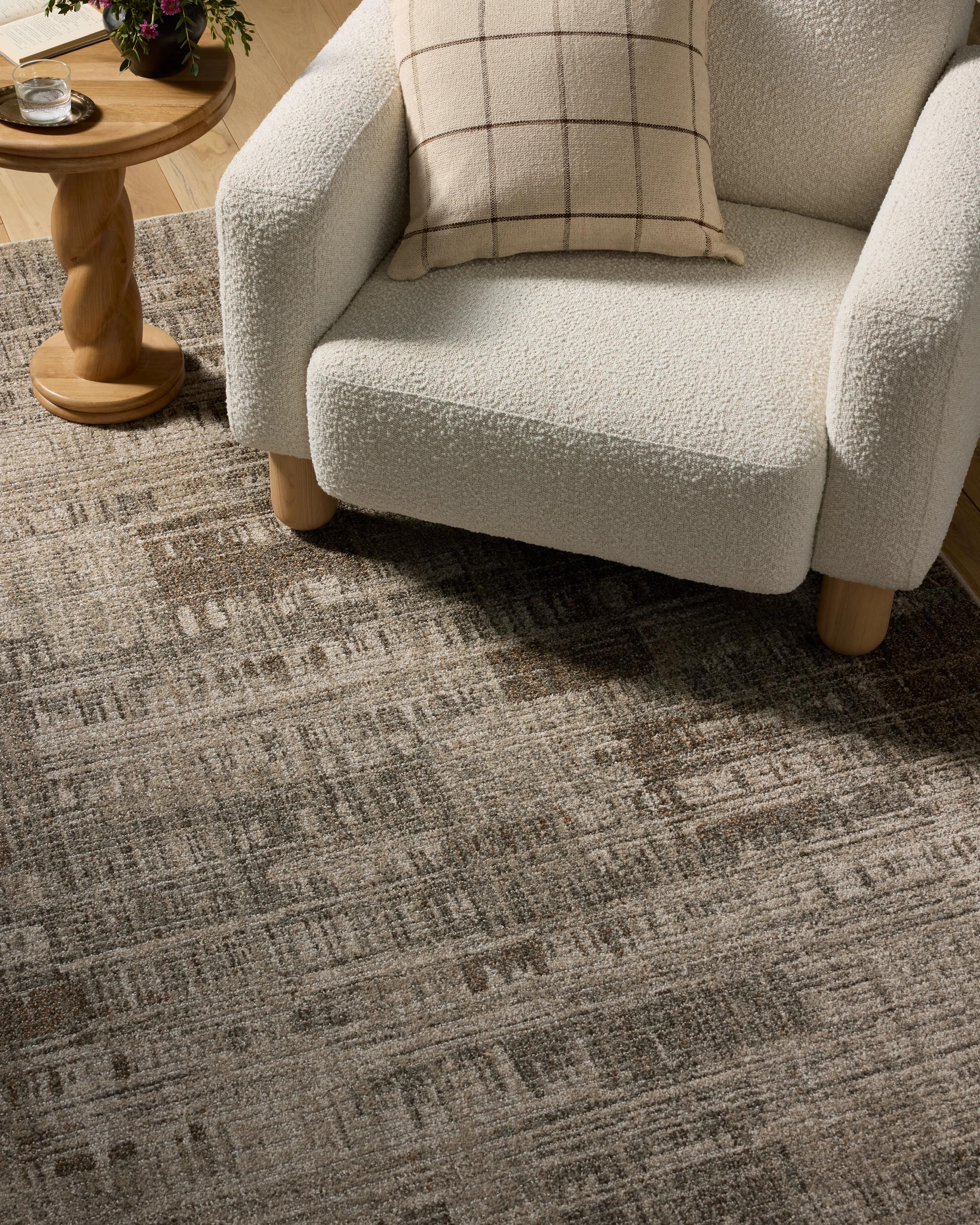 レイニングルーニーラットアテュードラットフィ ンク rania-rug?quality=75