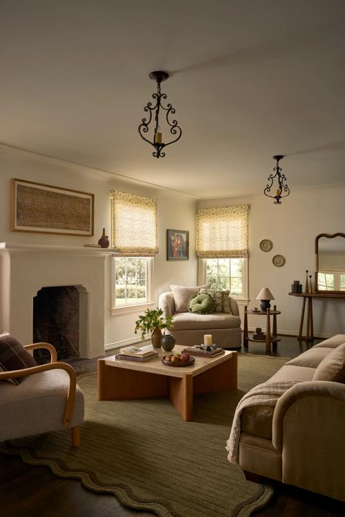 Carina Hand-Tufted Wool Rug - Gallery Image #2