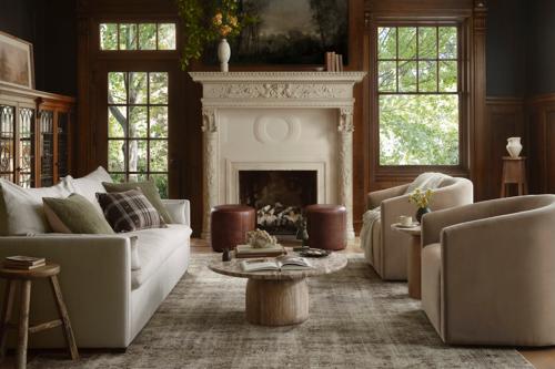 Shown in Luxe Portobello Velvet