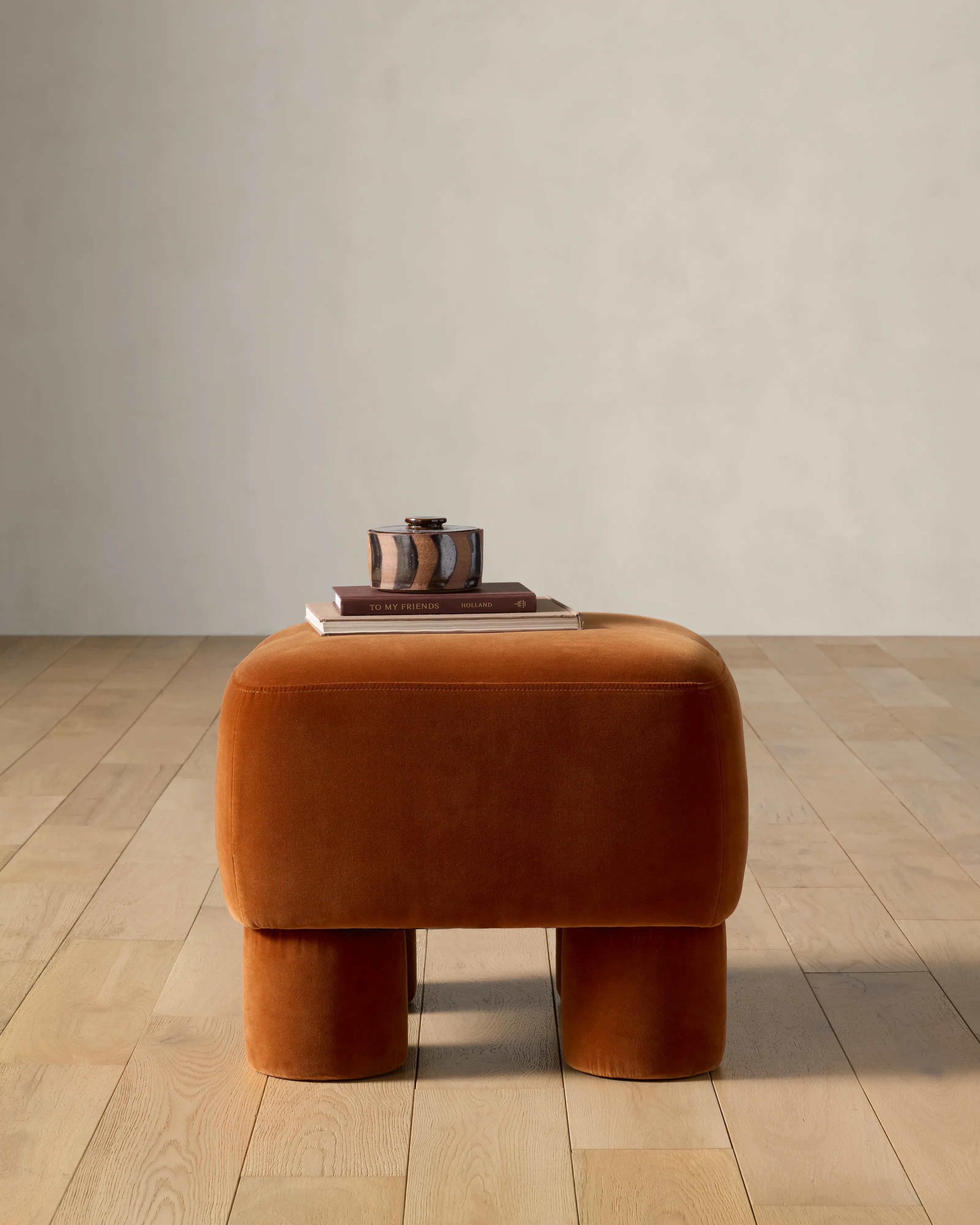 Seta Accent Ottoman | Joon Loloi