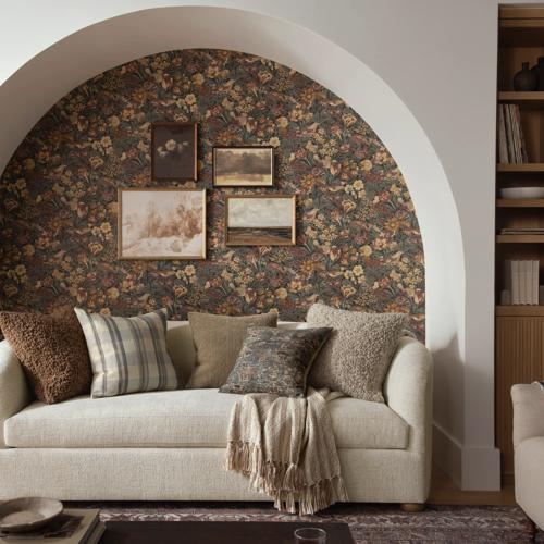 Aren Pillow - Gallery Image #2