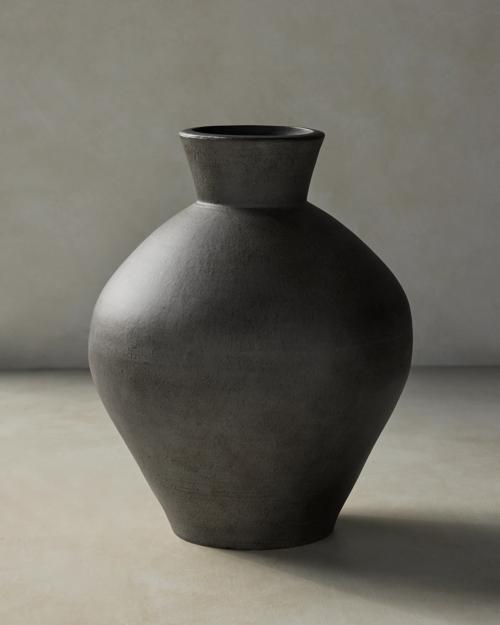 Omala Terracotta Vase - Gallery Image #3