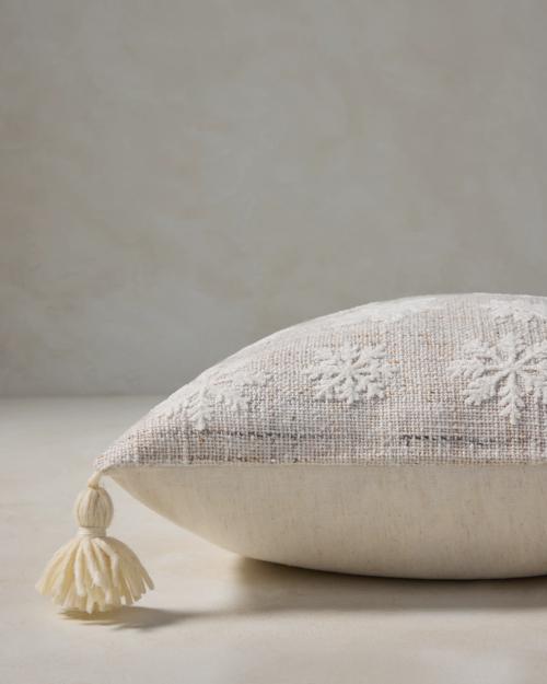 Lumi Pillow - Gallery Image #3