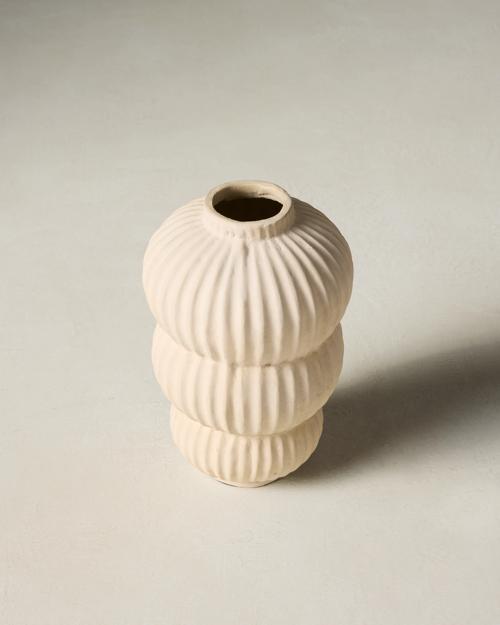 Ingrid Vase - Gallery Image #3