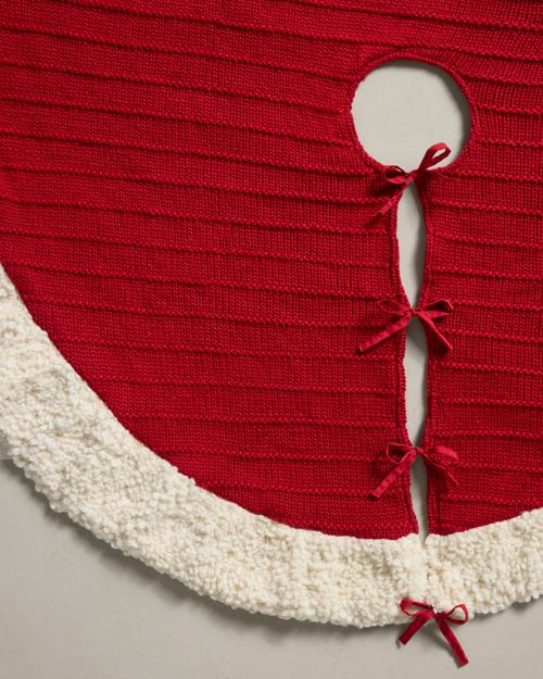 Natalia Tree Skirt - Gallery Image #3