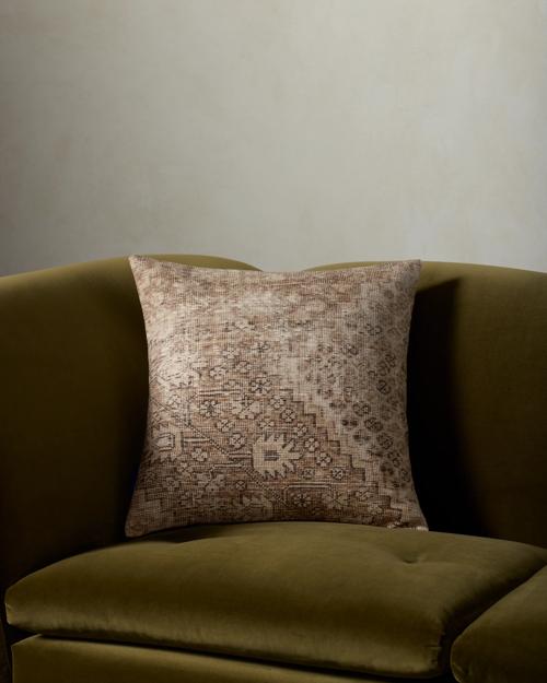 Benedict Pillow - Gallery Image #2