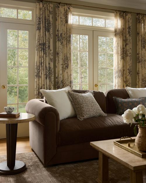 Seraphina Sofa - Gallery Image #2