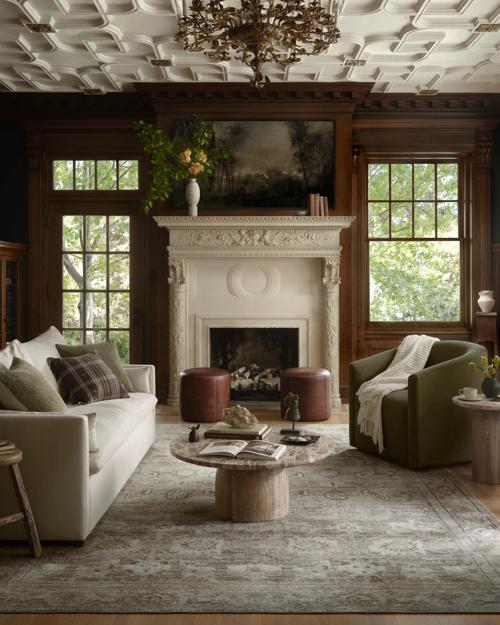 Shown in Luxe Olive Velvet 