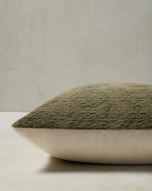 Aman Pillow - Gallery Image #4