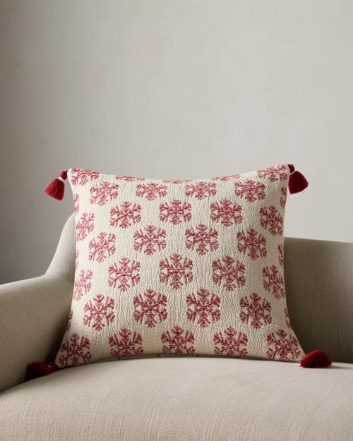 Jolly Pillow - Gallery Image #3