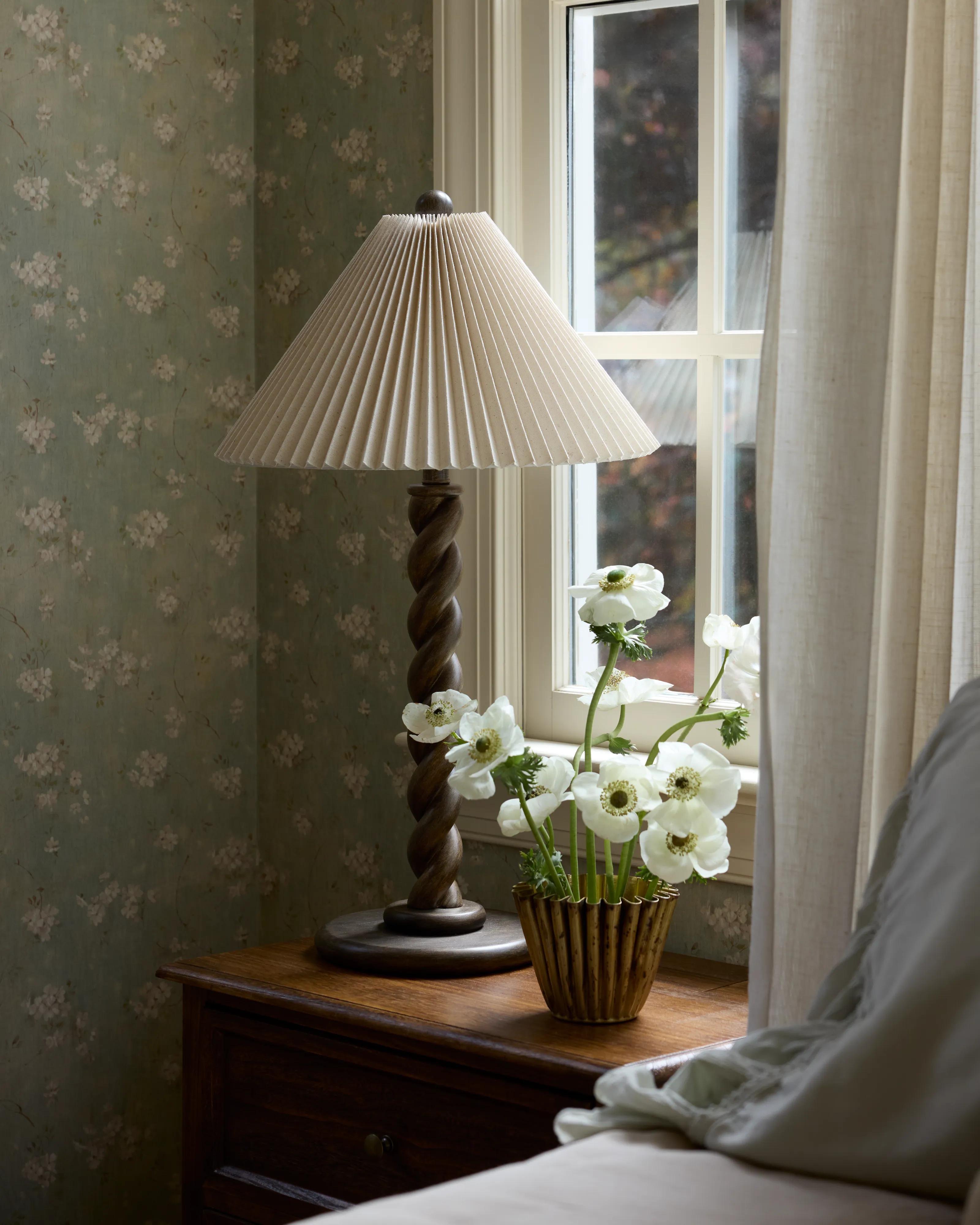 Minerva Wood Table Lamp | Joon Loloi