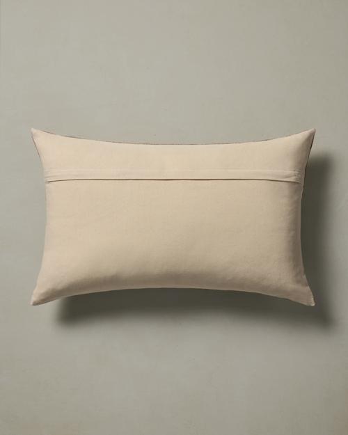 Simon Pillow - Gallery Image #3