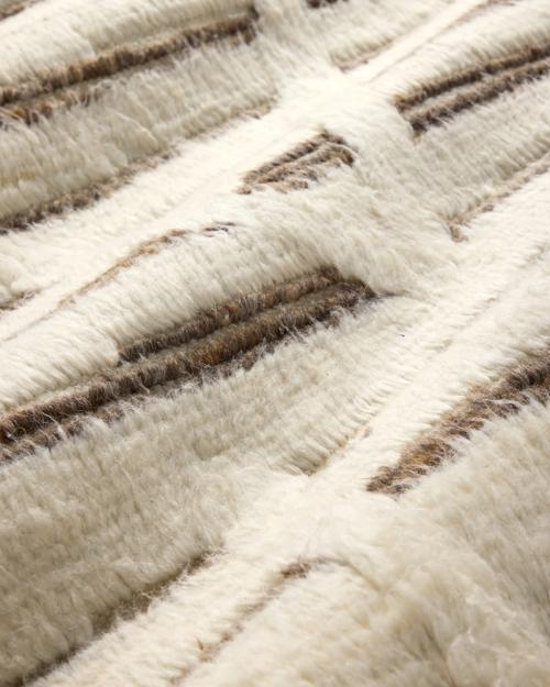 Fen Hand-Knotted Rug - Gallery Image #7