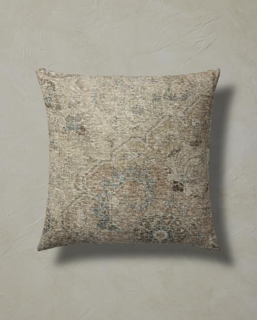 Jana Pillow