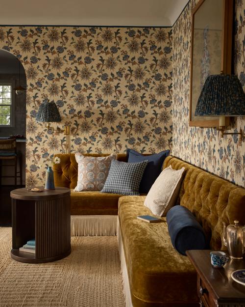 Gil Pillow - Gallery Image #3