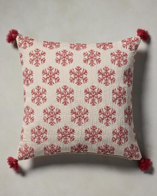 Jolly Pillow - Gallery Image #1