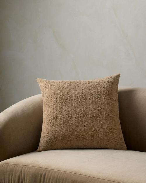 Aman Pillow - Gallery Image #3