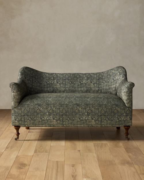 Camdyn Settee - Gallery Image #1