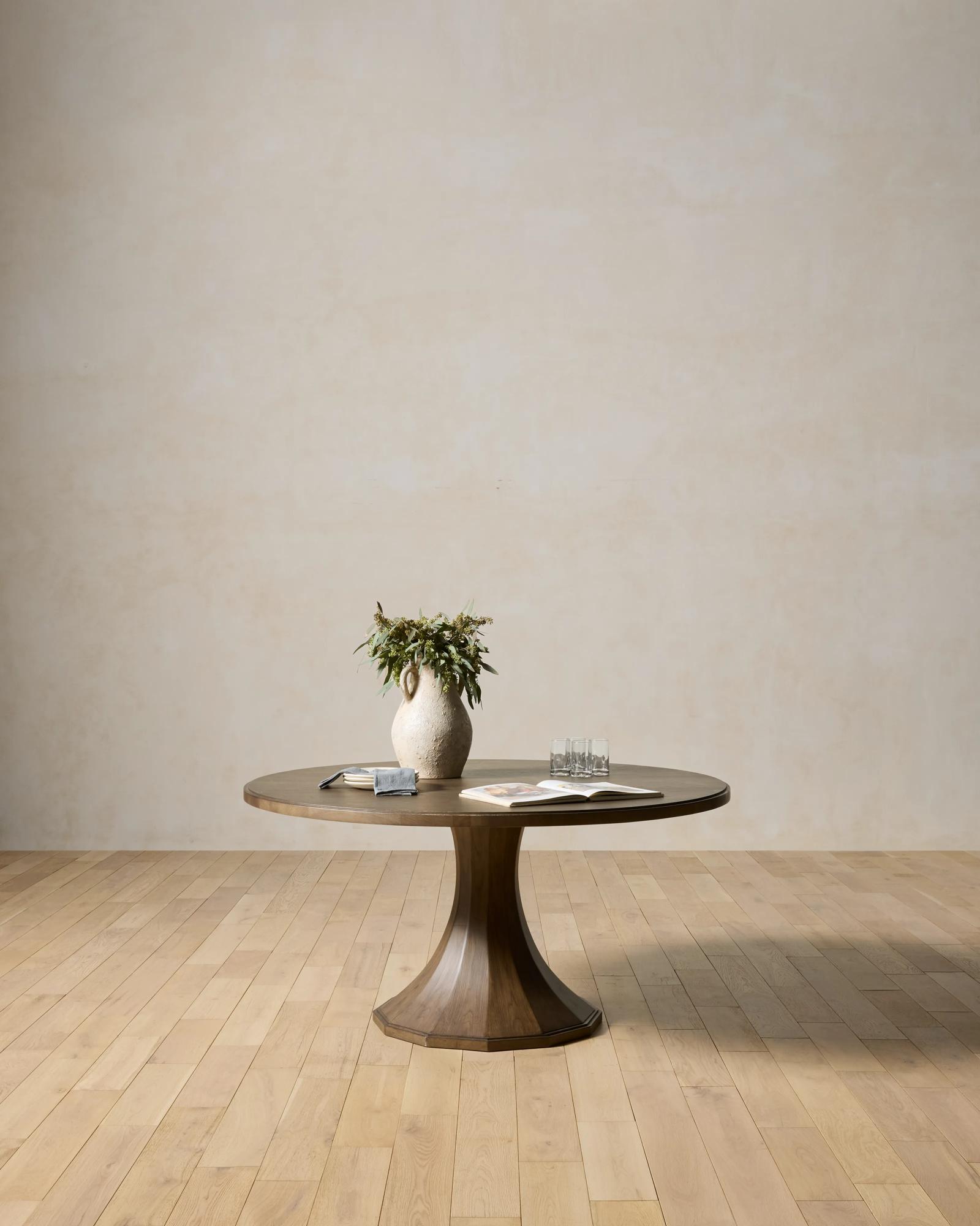 Quincy Dining Table | Joon Loloi