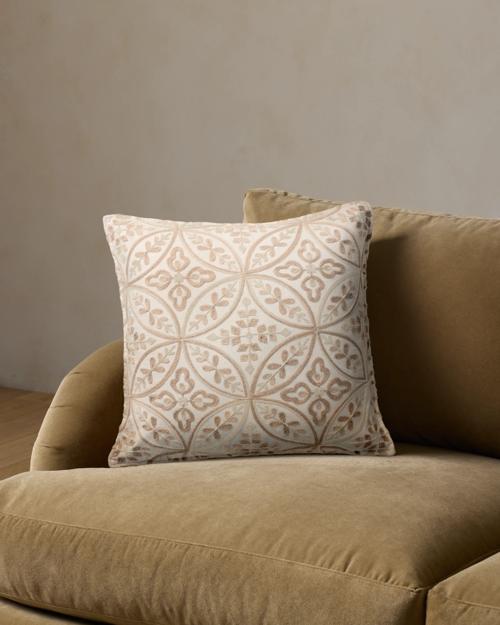 Vara Pillow - Gallery Image #2