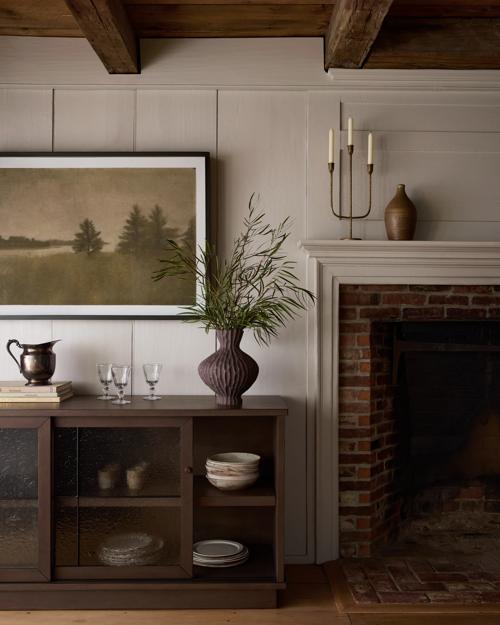 Shown in Black Maple in 40" x 29"