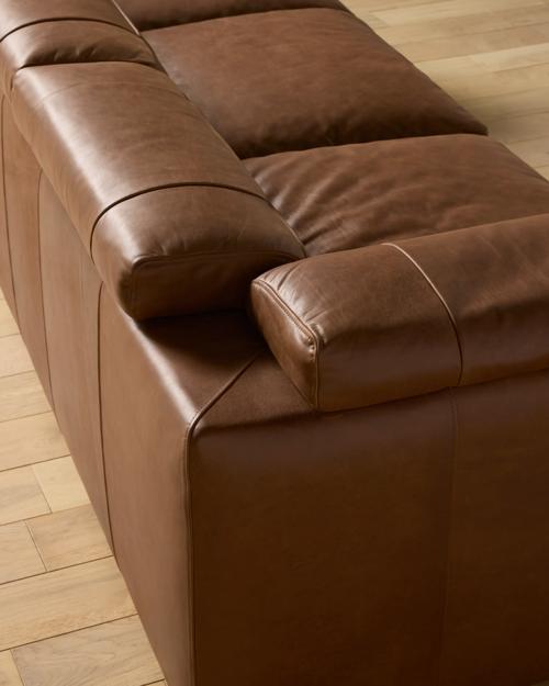 Grantham Sofa - Gallery Image #9