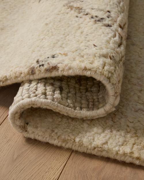 Sol Hand-Knotted Wool Rug - Gallery Image #5