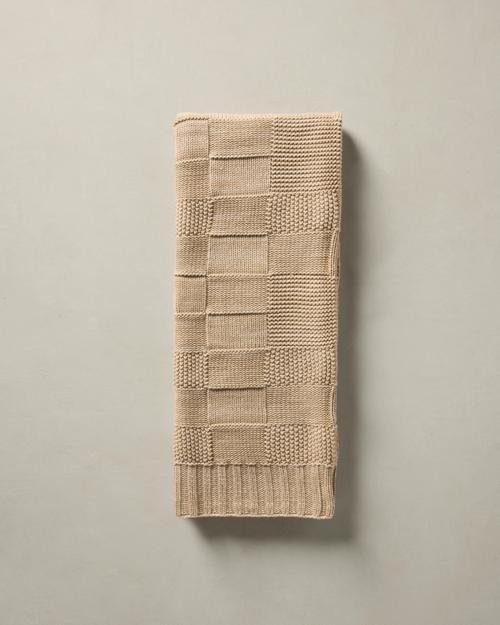 Jelisa Throw - Gallery Image #1