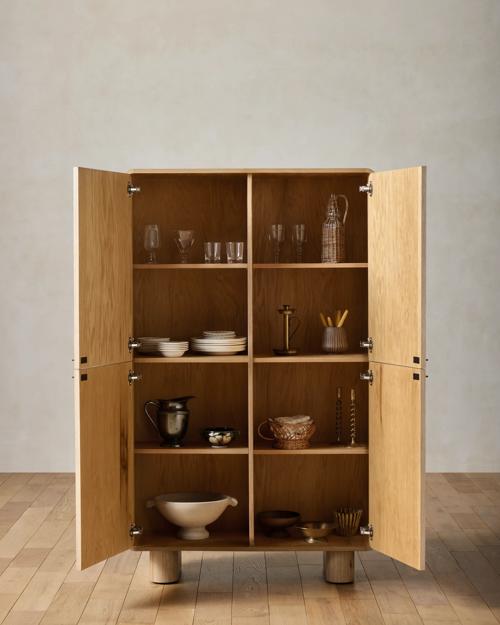Osvaldo Cabinet - Gallery Image #3