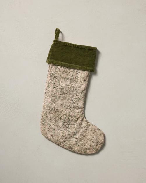 This stocking is reversible and can be hung with the toe facing left or right.