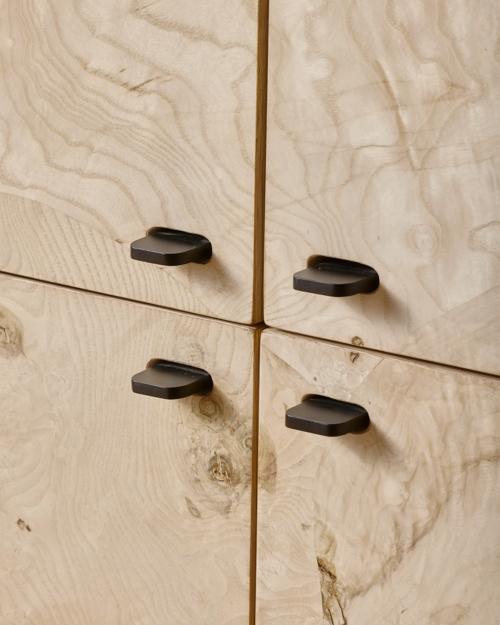 Osvaldo Cabinet - Gallery Image #7