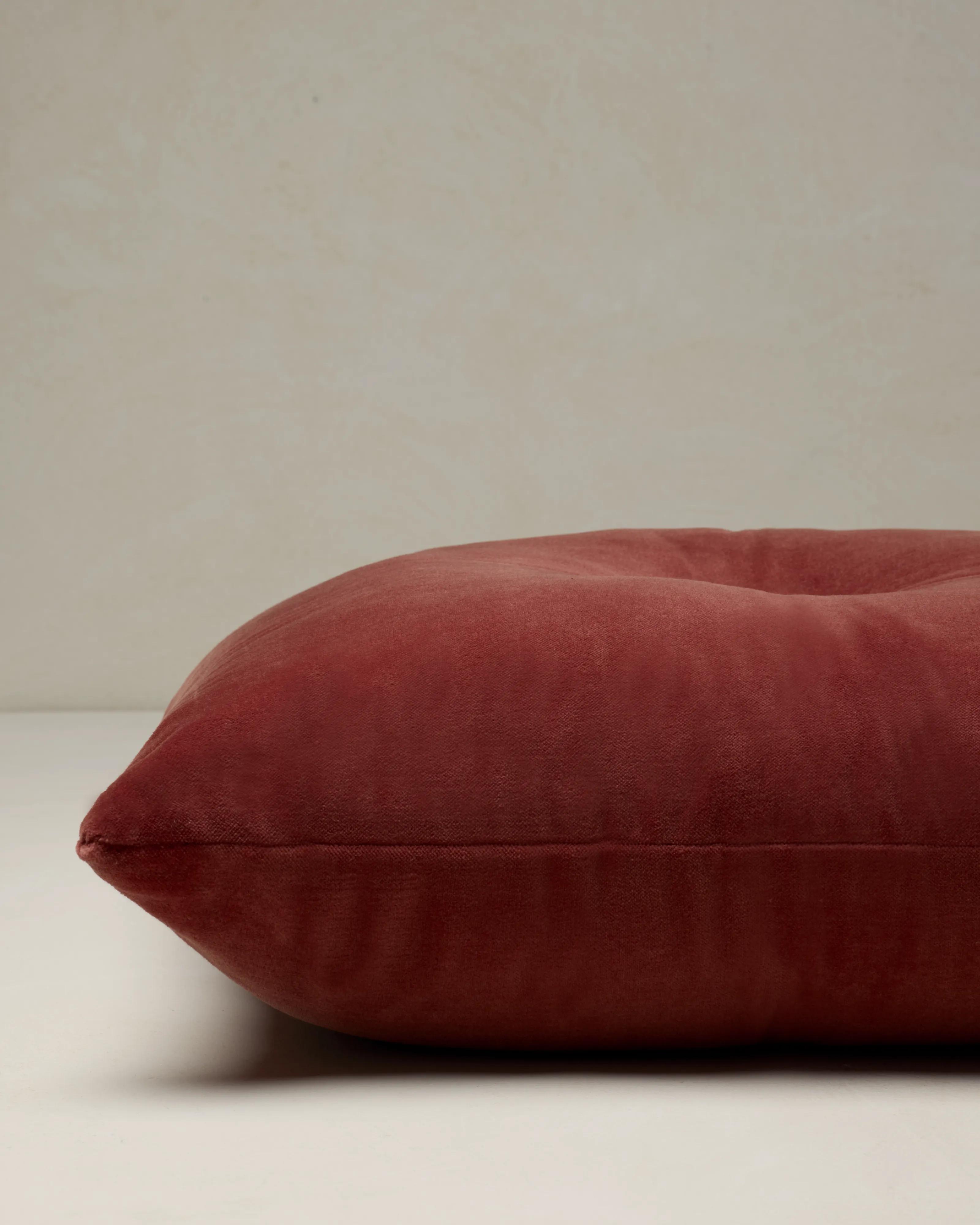 Loloi Sylvie Pillow - Thumbnail 2